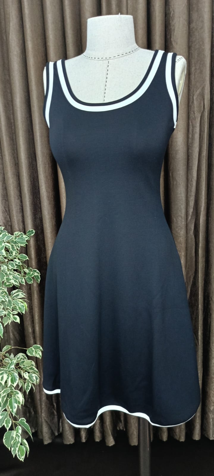 askılı mini elbise